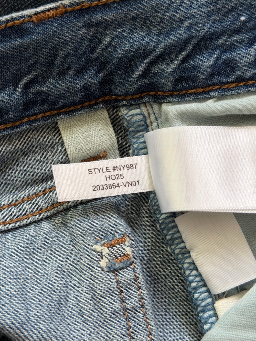 NWOT Madewell The Low-Slung Baggy Jean in Airy Denim 27 - Picture 8 of 8